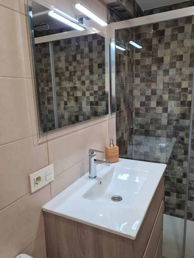 124A Apartamento Moderno 3 Habitaciones Хихон Екстериор снимка