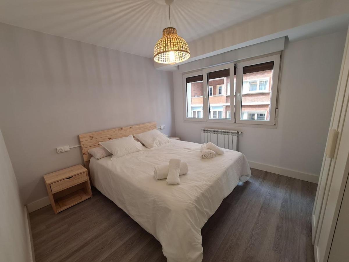 124A Apartamento Moderno 3 Habitaciones Хихон Екстериор снимка