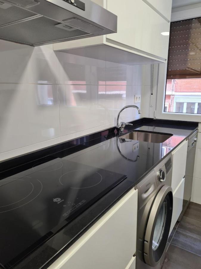 124A Apartamento Moderno 3 Habitaciones Хихон Екстериор снимка